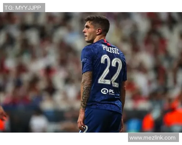 美国足球明星多诺万的传奇生涯与对足球的深远影响