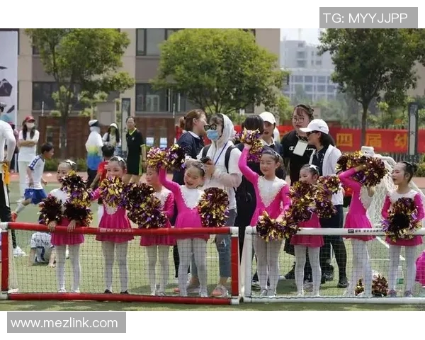 希腊联赛培养的足球明星们如何在国际舞台上闪耀光芒