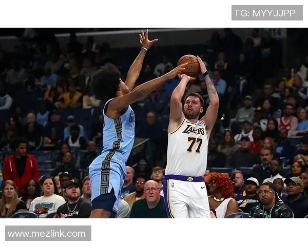 湖人对阵灰熊比赛深度分析及双方球员表现预测 湖人对阵灰熊比赛深度分析及双方球员表现预测