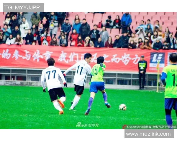 足球明星搞笑瞬间大集合让你笑到停不下来的视频盛宴